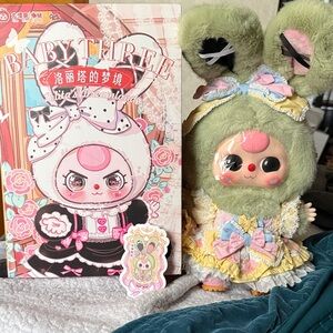 ‼️‼️Authentic Baby Three 400% Lolita’s Dreamland plush